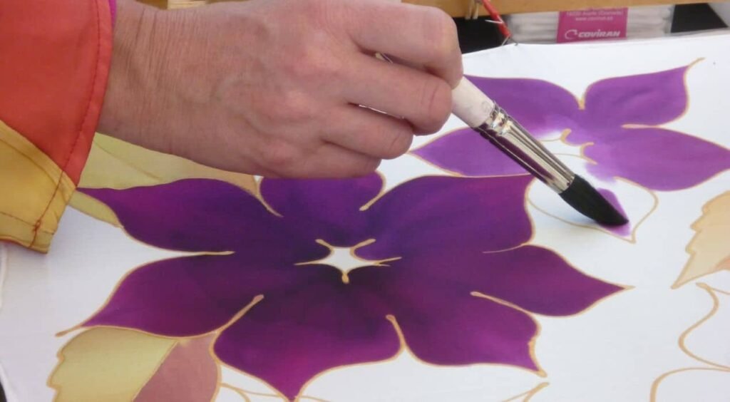 الطباعة على القماش بالالوان