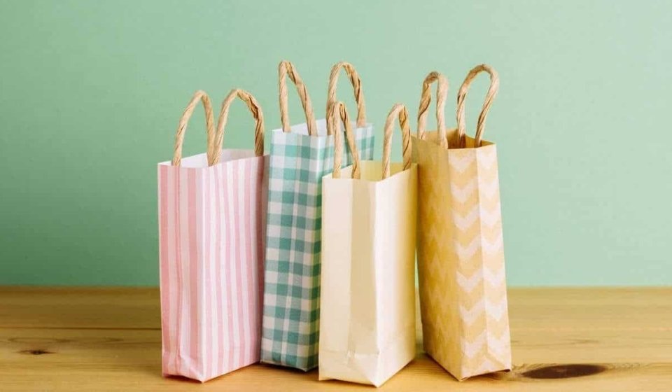طباعة شعار على اكياس